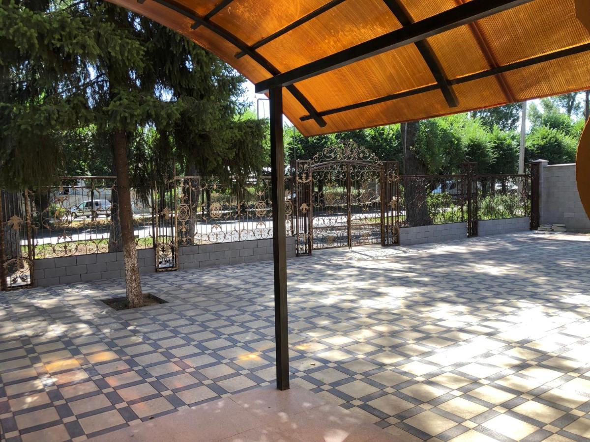 Hotel Lion Αλμάτι Εξωτερικό φωτογραφία