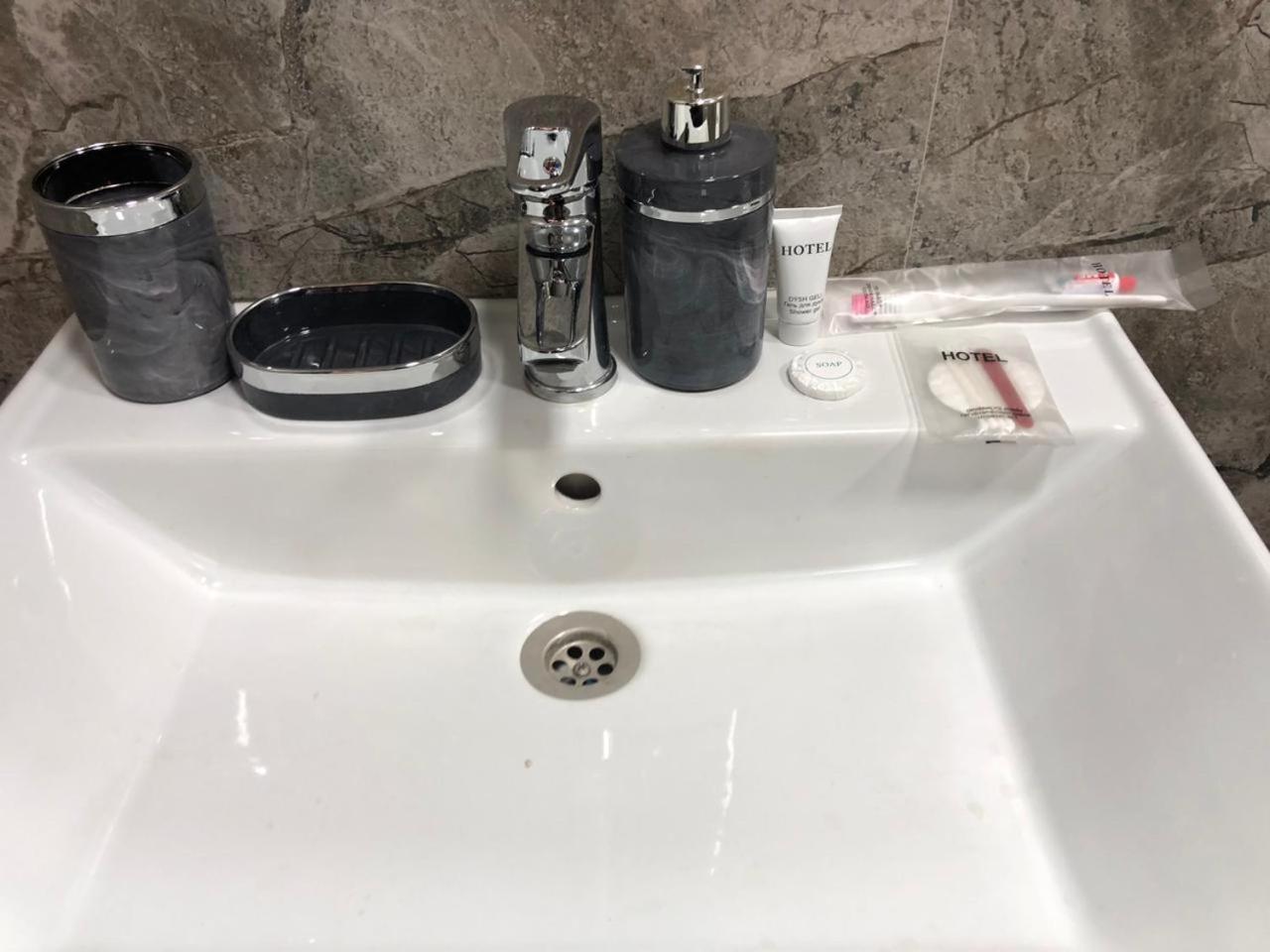 Hotel Lion Αλμάτι Εξωτερικό φωτογραφία