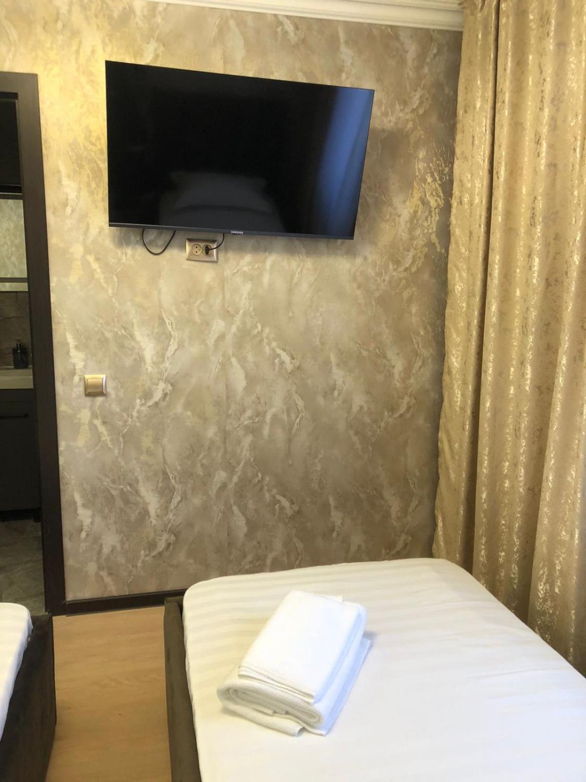 Hotel Lion Αλμάτι Εξωτερικό φωτογραφία
